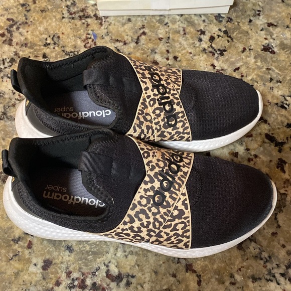 Adidas Cloudfoam slip on sneakers - Picture 2 of 6